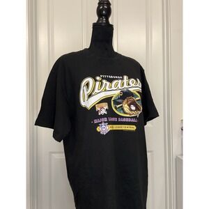 vintage Pittsburgh Pirates MLB graphic tee - Size L  big front graphic